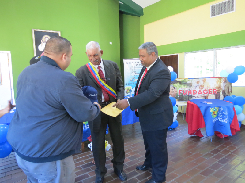 Juramentación Abuelo Contralor FUNDAGER 