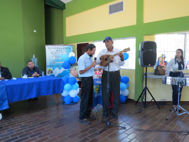 Juramentación Abuelo Contralor FUNDAGER 